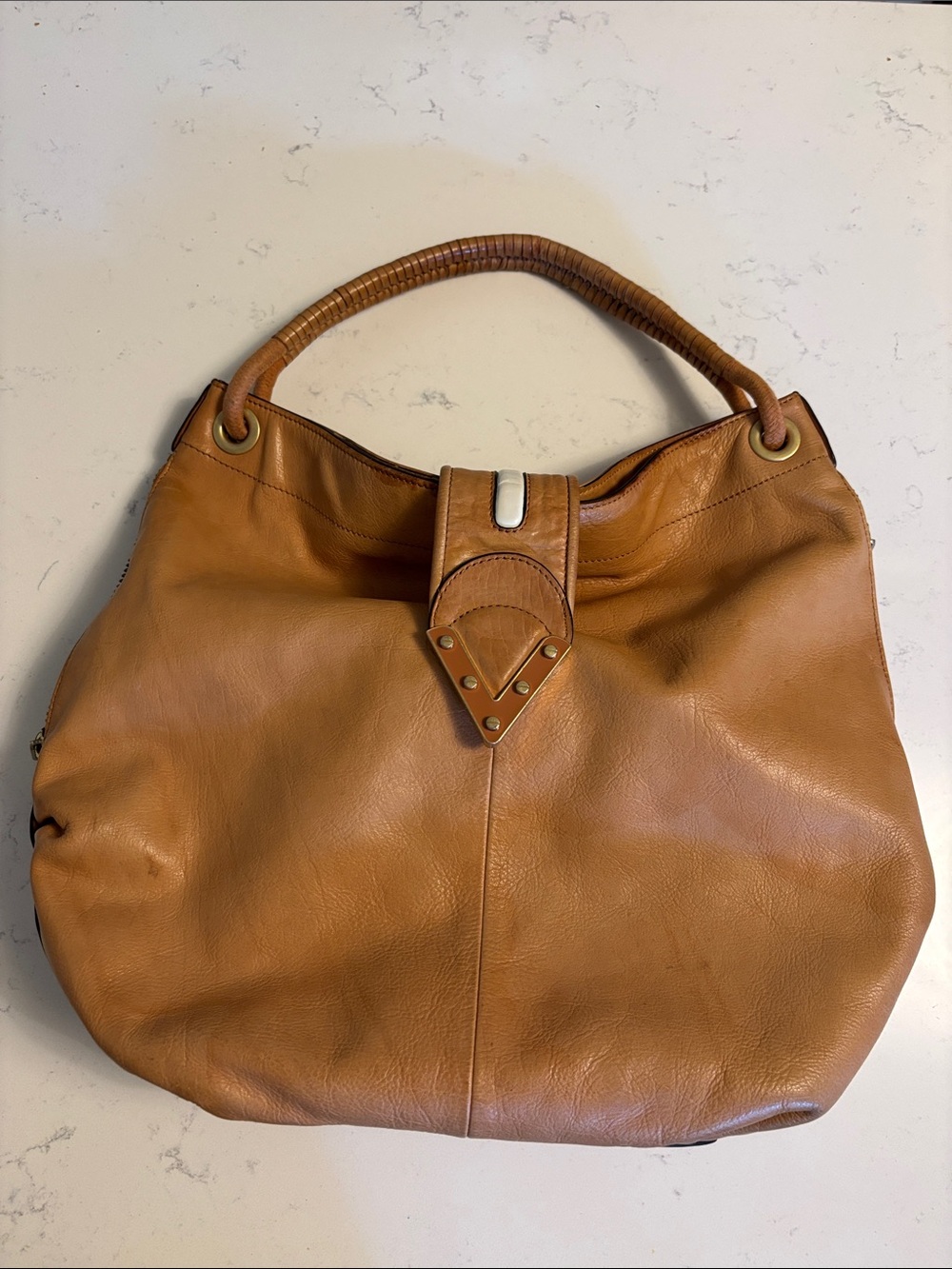 Pour La Victoria Tan Leather Hobo Purse